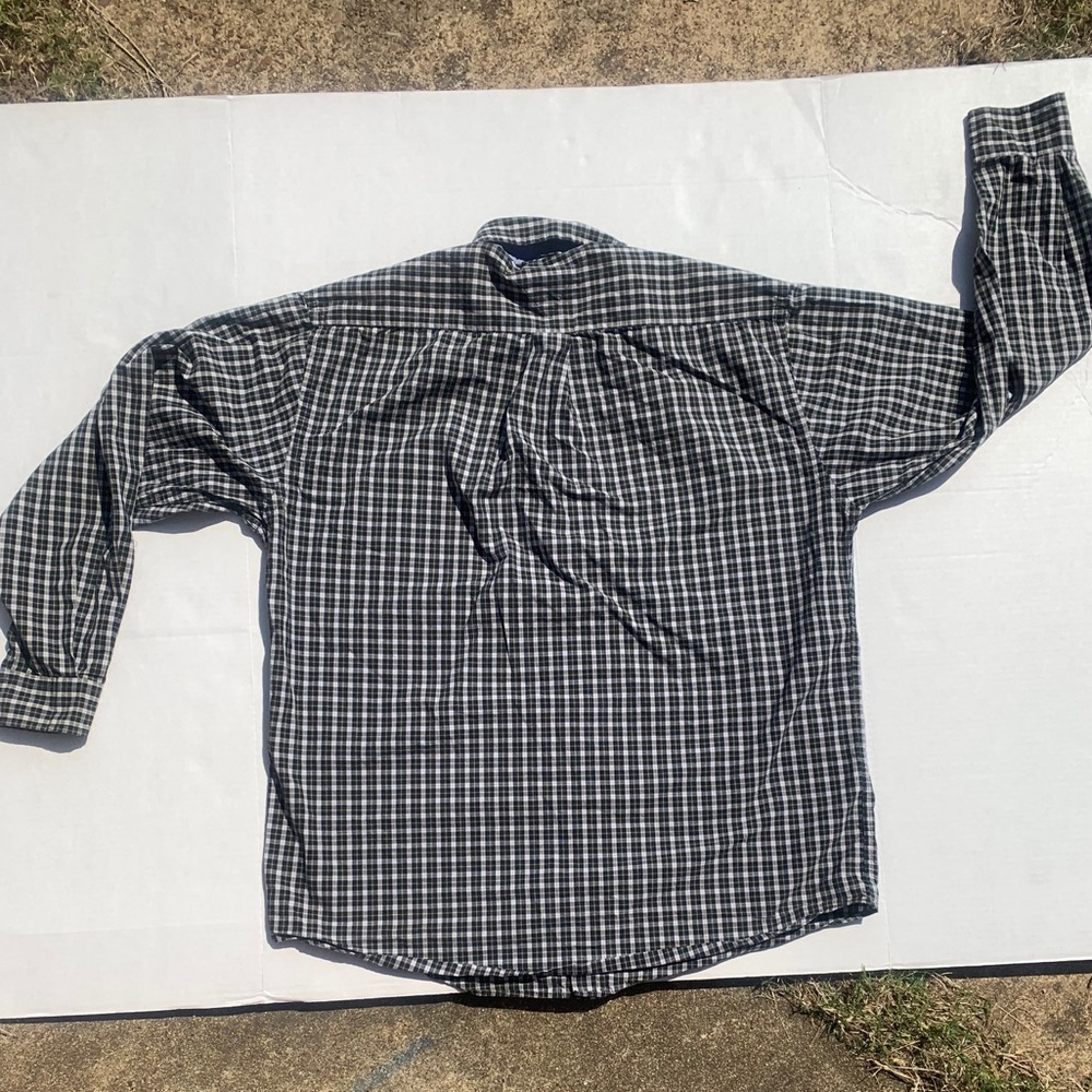 Tommy Hilfiger checkered button down shirt - Picture 4 of 4